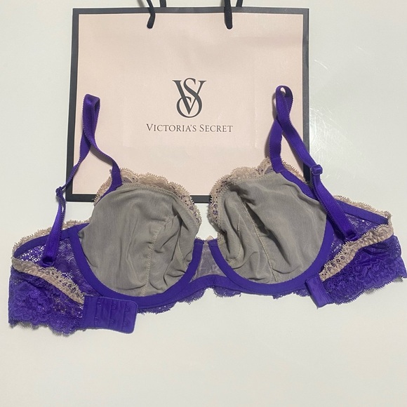 Victoria's Secret Purple Lace Bra - Picture 7 of 8